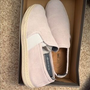 Steve Madden Men's Cream Slip-On Loafers